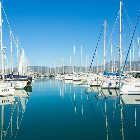 Akti Barbati Ena Willa Pyrgi (Corfu)